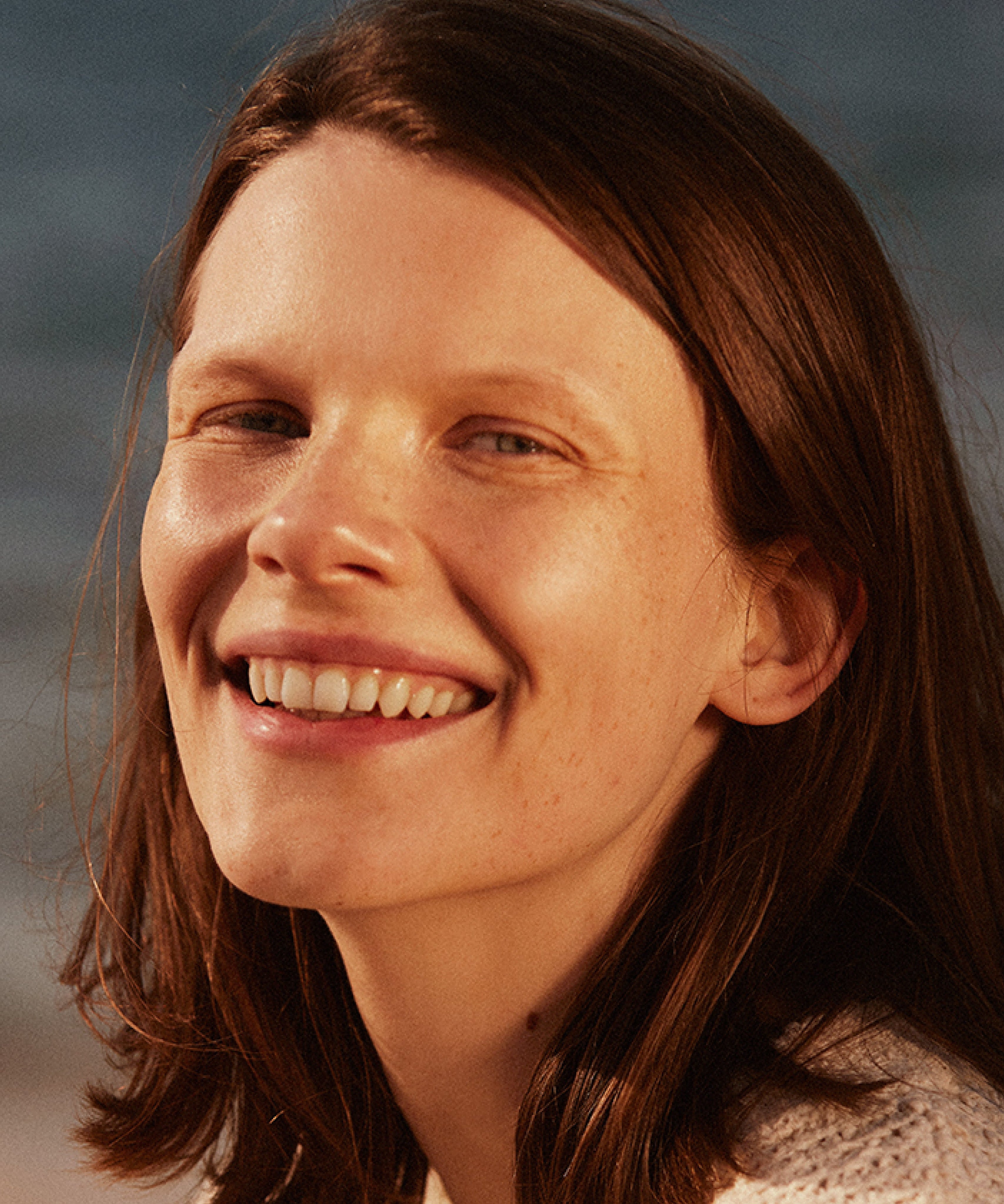 ANGAN Sun Glow Serum — brightening vitamin C formula on skin