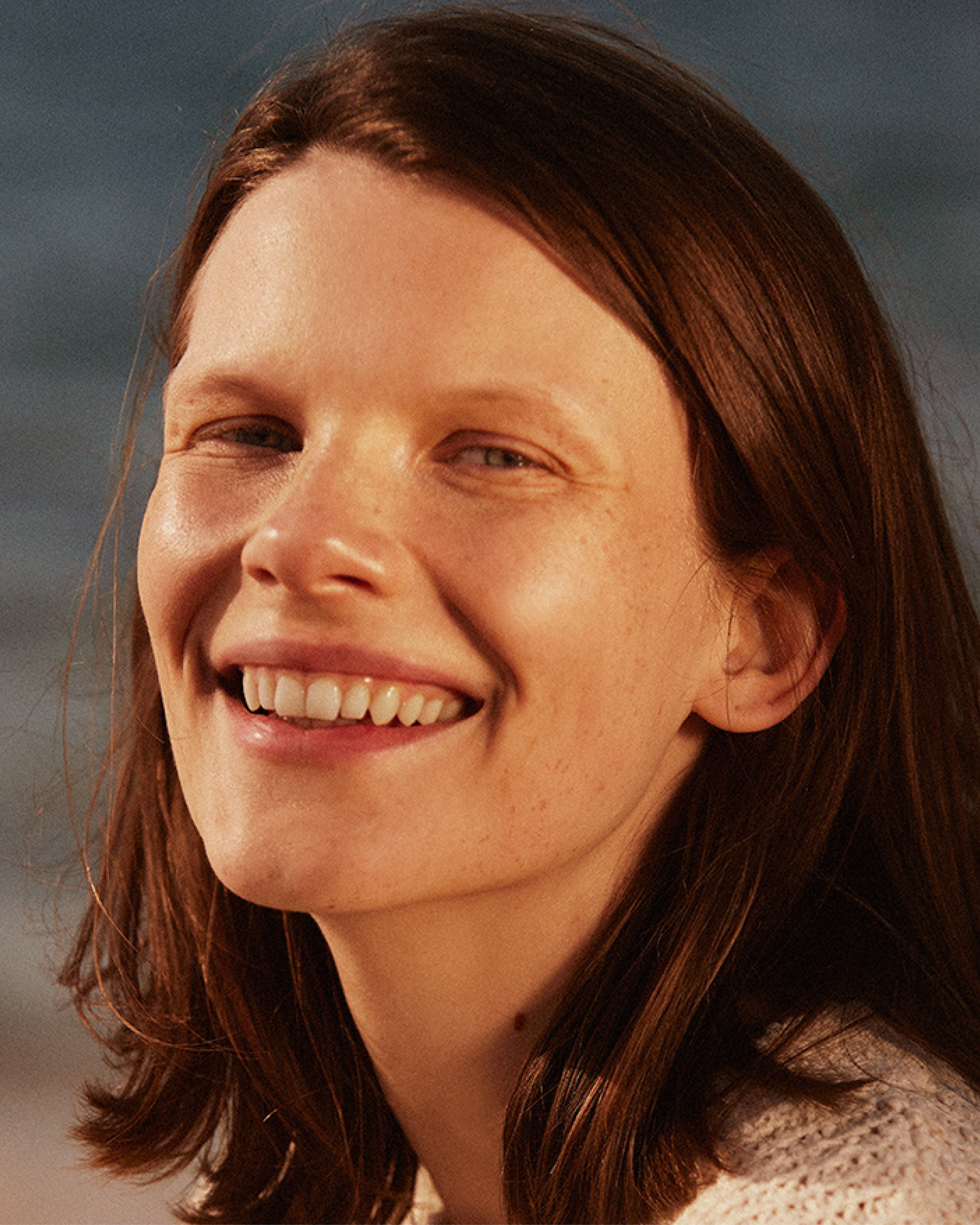 ANGAN Sun Glow Serum — brightening vitamin C formula on skin