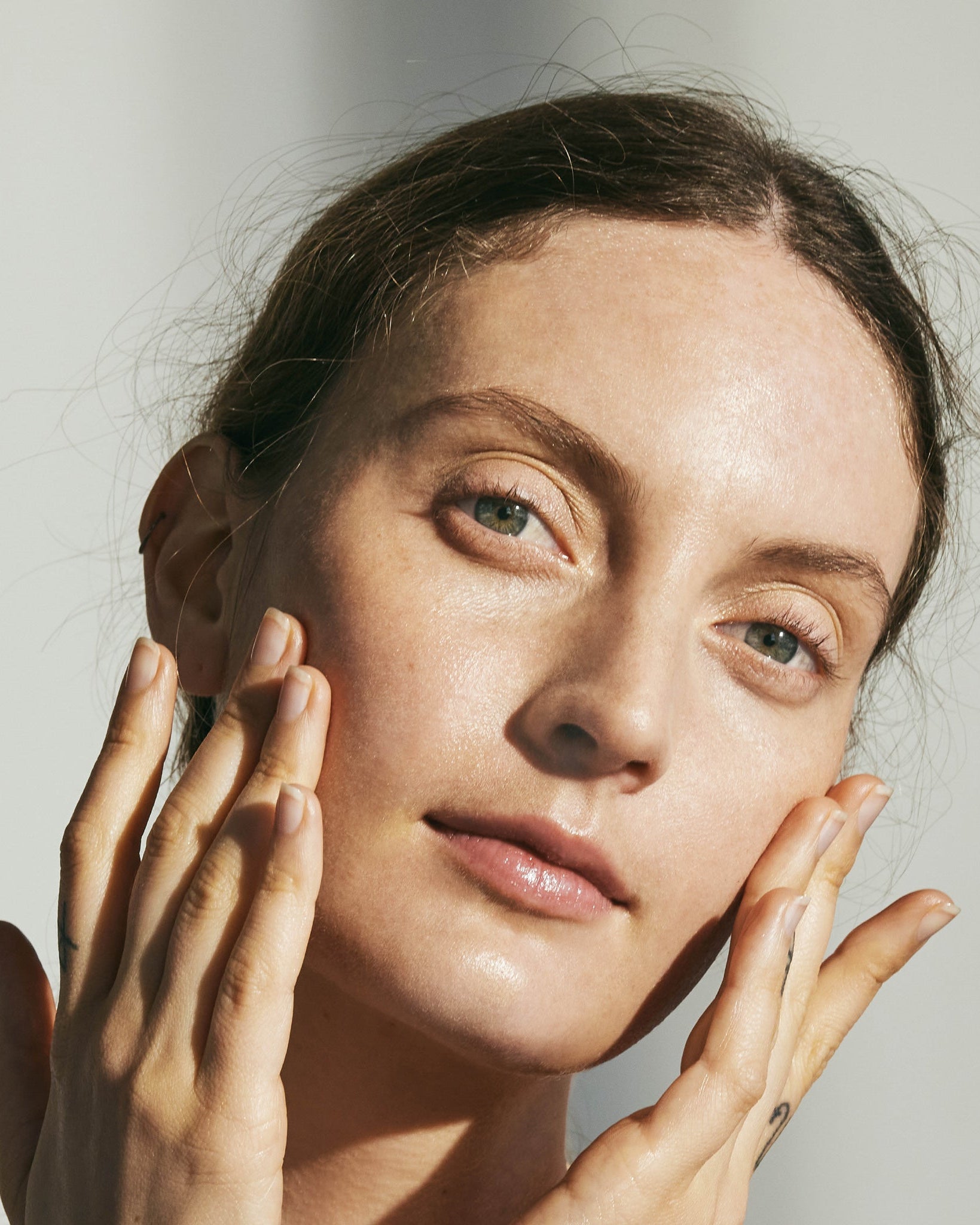 ANGAN Face Glow Ritual — Arctic Youth Face Oil texture in set