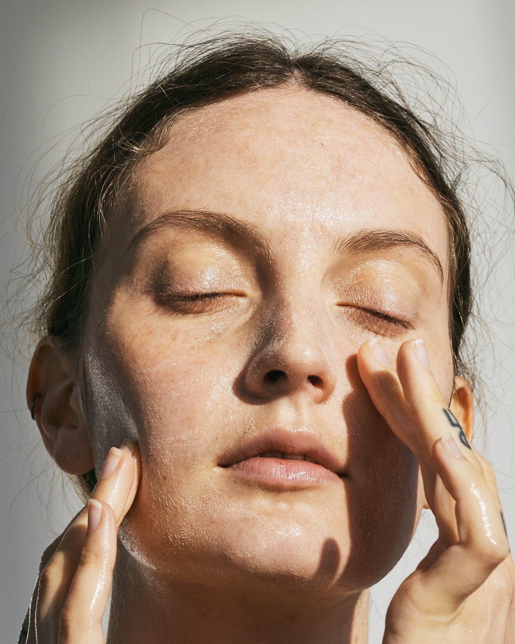 ANGAN Wildflower Oil Cleanser — gentle makeup-removing face oil, Iceland