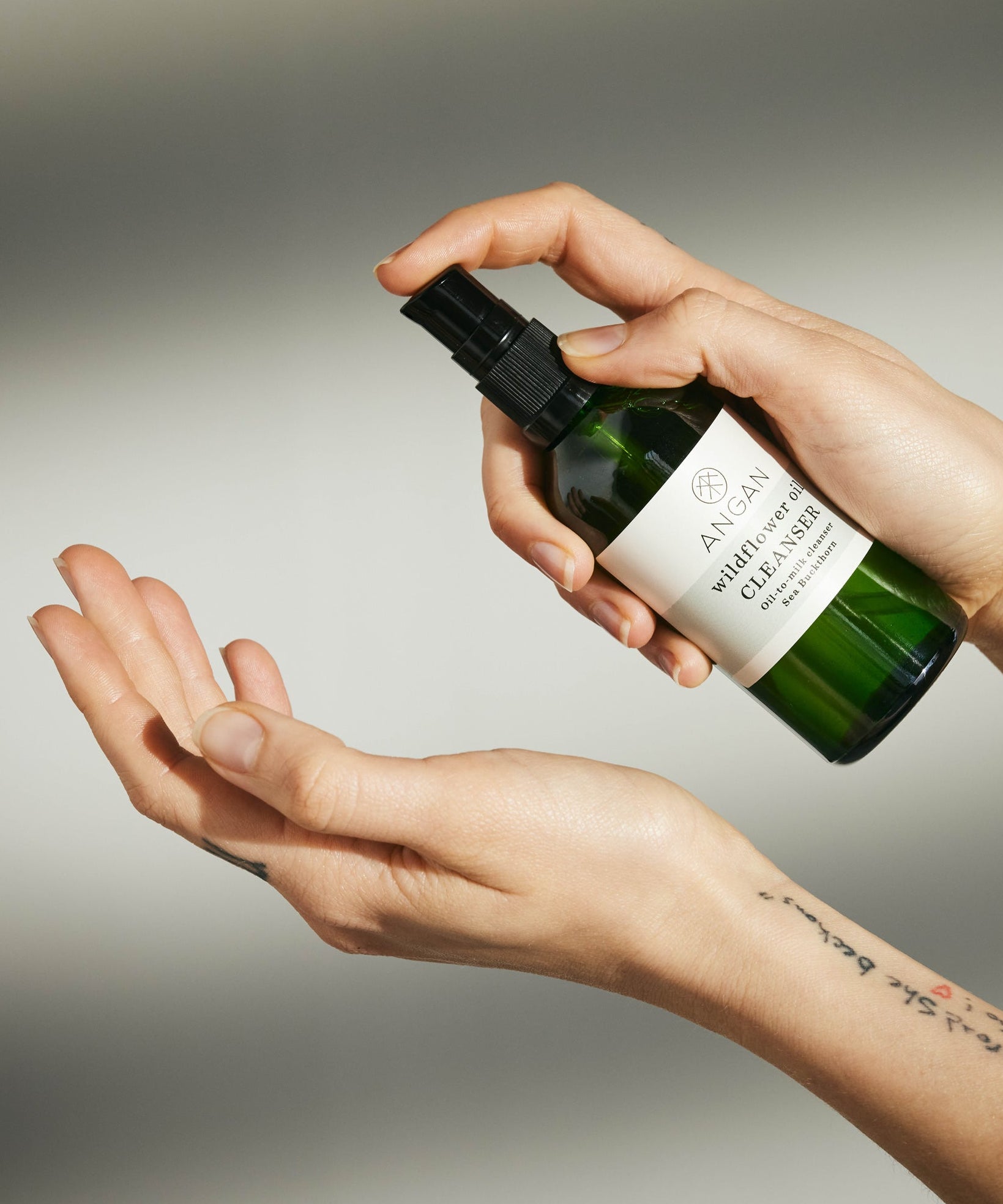 ANGAN Face Glow Ritual — Wildflower Oil Cleanser in set